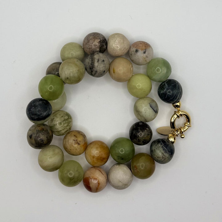 Flower Jade Necklace 16mm