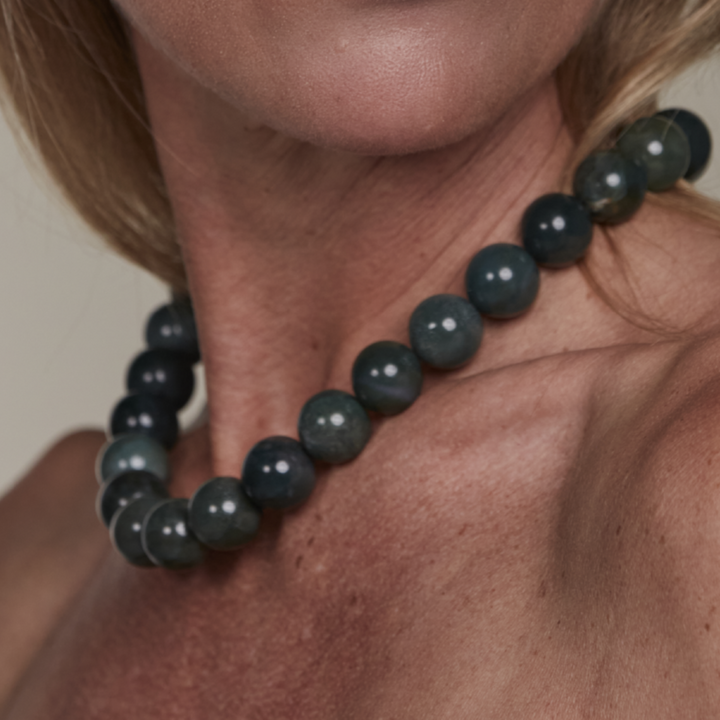 Moss Agate Necklace 16mm