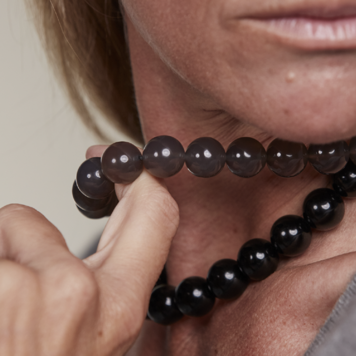 Grey Agate Necklace 14mm