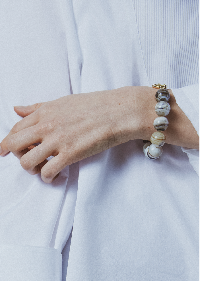 White striped agate bracelet 16mm
