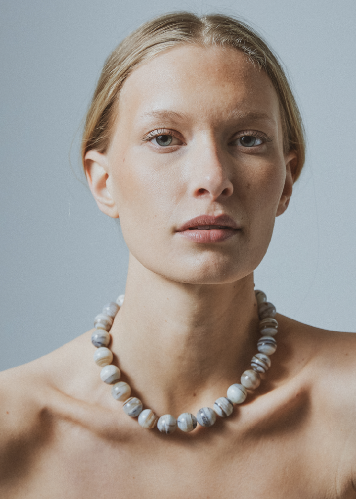 White striped agate necklace 16mm